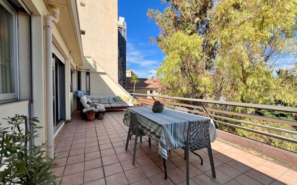 Appartement à vendre    3 pièces • 94,45 m2 Béziers