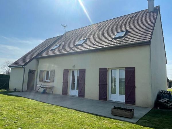 Au calme total avec vie de plain pied, entièrement restaurée