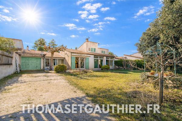 Sorgues (84700) Sorgues - Maison T6 sur une parcelle de 653 m2