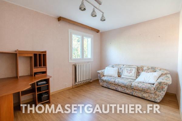 Sorgues (84700) Sorgues - Maison T6 sur une parcelle de 653 m2