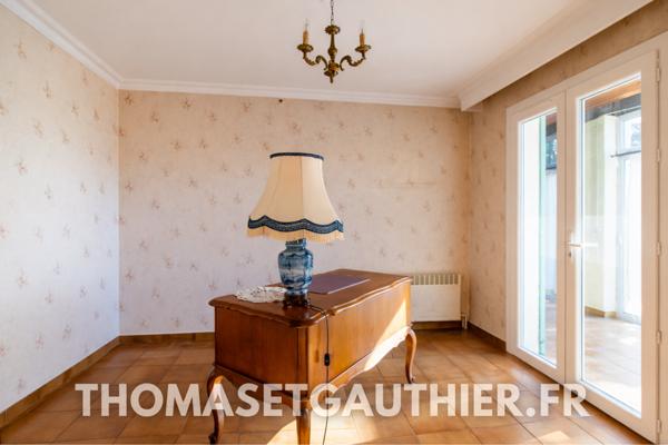 Sorgues (84700) Sorgues - Maison T6 sur une parcelle de 653 m2