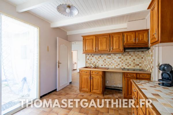 Sorgues (84700) Sorgues - Maison T6 sur une parcelle de 653 m2