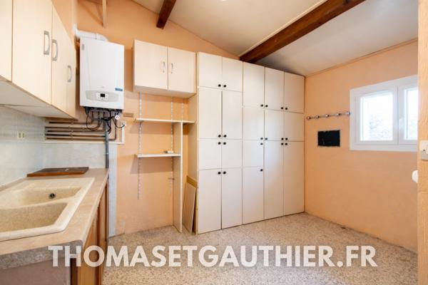 Sorgues (84700) Sorgues - Maison T6 sur une parcelle de 653 m2