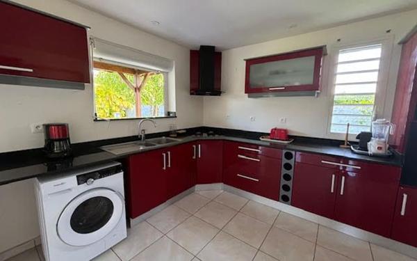 Maison à louer    3 pièces •  Saint-François