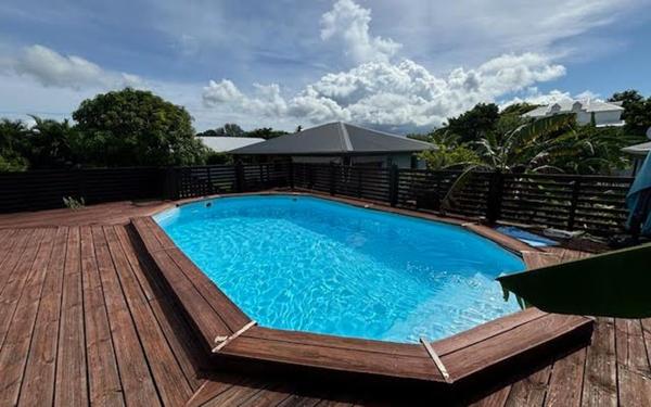 Maison à louer    3 pièces •  Saint-François