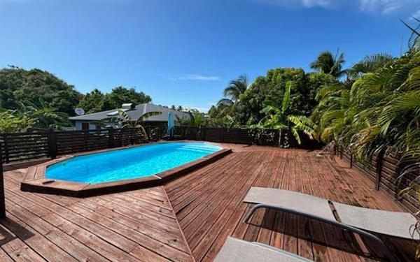 Maison à louer    3 pièces •  Saint-François