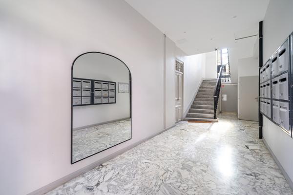 Nice (06000) Charmant 3 pièces (Vue jardin)