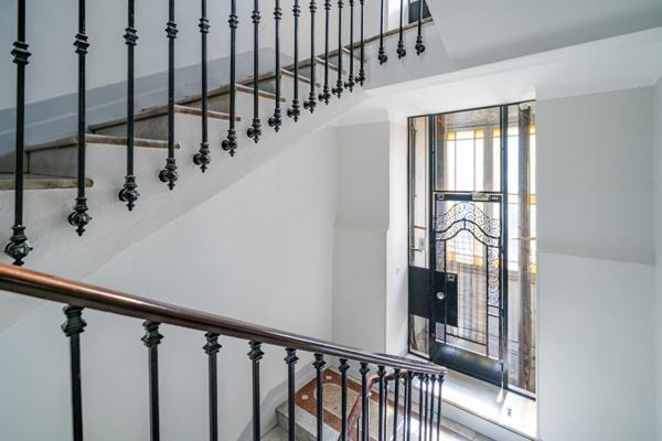 Nice (06000) Charmant 3 pièces (Vue jardin)