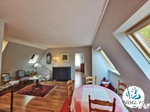 AISON DE 275 M² AVEC UN APPARTEMENT AU COEUR DE TREGUIER