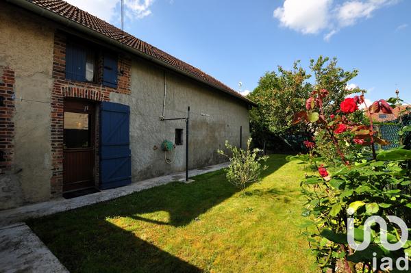 Maison à vendre 6 pièces 150 m² Saint-Martin-de-Bossenay