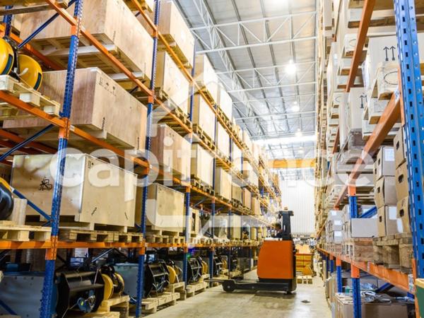 Plateforme logistique environ 2500m² à louer SAINT QUENTIN FALLAVIER (38)