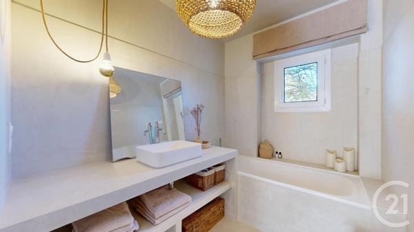 Appartement T3 à vendre  3 pièces - 71,37 m2 ANGLET - 64