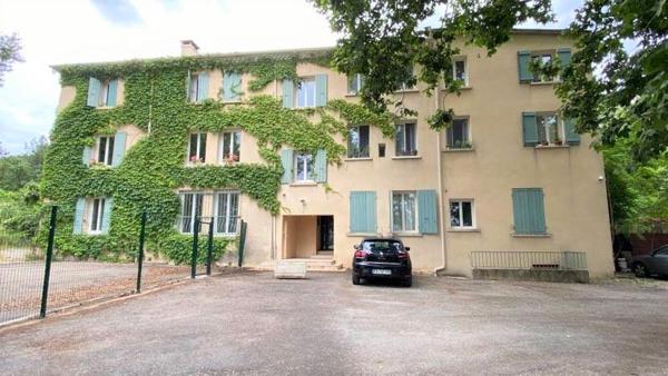 SISTERON- Appartement T3 - 60 M²