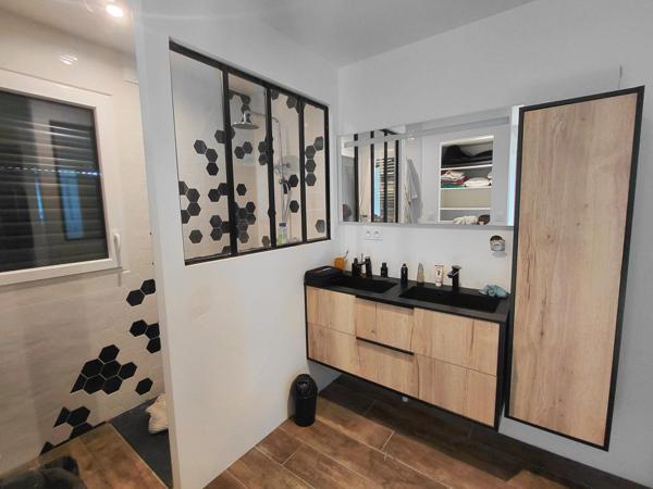 Maison à Larré, 61250 - 6 pièces 158m²