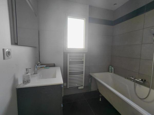 Maison à Larré, 61250 - 6 pièces 158m²