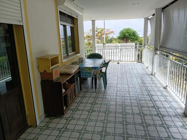 MAISON À RÉNOVER - LE GOSIER (GUADELOUPE)