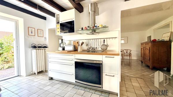 MAISON EN PIERRE 3 ou 4 chambres – 232 M² – JARDIN – SERGY 01630