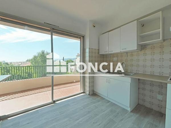Location Appartement 3 pièces 68.52 m² - 1415 AVENUE DE LA RESISTANCE Toulon 83100