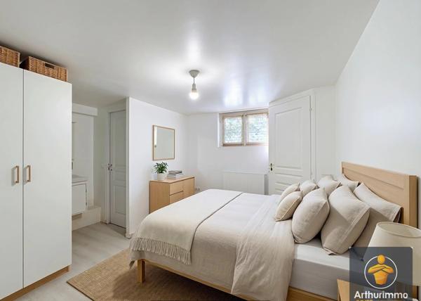 Vente                                                      Maison
                        
                     5 pièces                      79 m2                     à Yerres