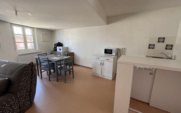 Appartement à louer    2 pièces • 40 m2 Mende