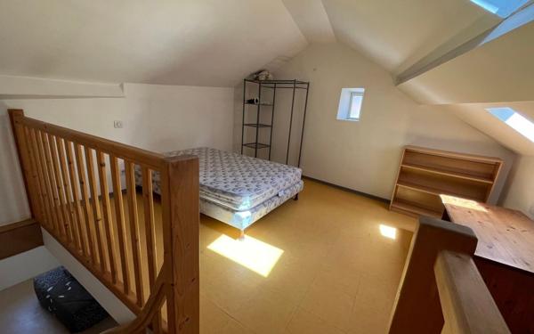 Appartement à louer    2 pièces • 40 m2 Mende