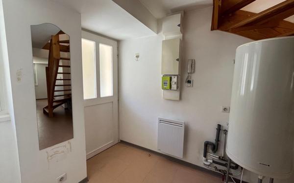 Appartement à louer    2 pièces • 40 m2 Mende