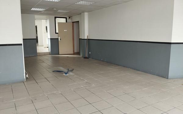 Maison à vendre    1 pièce • 266 m2 Mont-de-Marsan