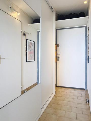 STUDIO CABINE LUMINEUX ET VUE DEGAGEE MER ET ETANGS