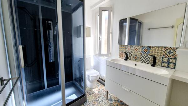 Maison Saintes 5 pièce(s) - Quartier Saint François