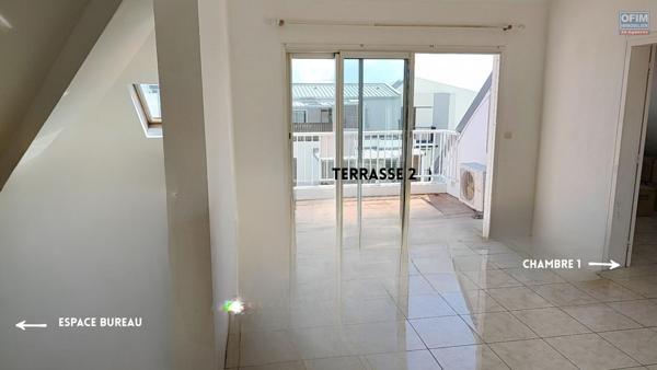 Vente Appartement T4 sous comble de 130m2 à Saint-Denis 974 - Moufia