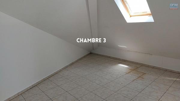 Vente Appartement T4 sous comble de 130m2 à Saint-Denis 974 - Moufia