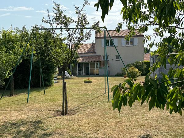 Maison Saint Viaud 4 pièce(s) 72.8 m2