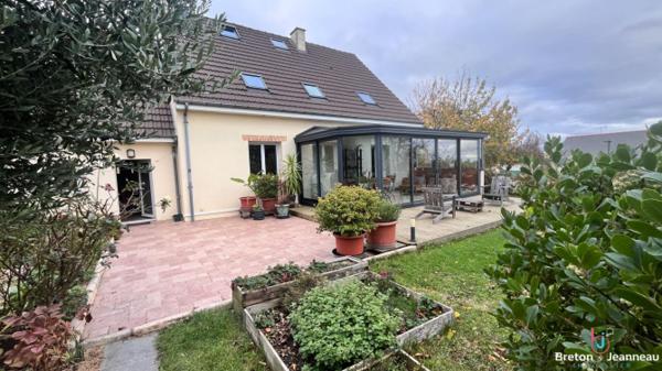 Très belle maison familiale à 10 min de Laval