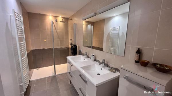 Très belle maison familiale à 10 min de Laval