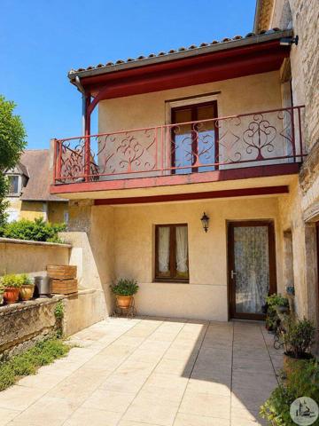 Maison de village rénovée avec cour