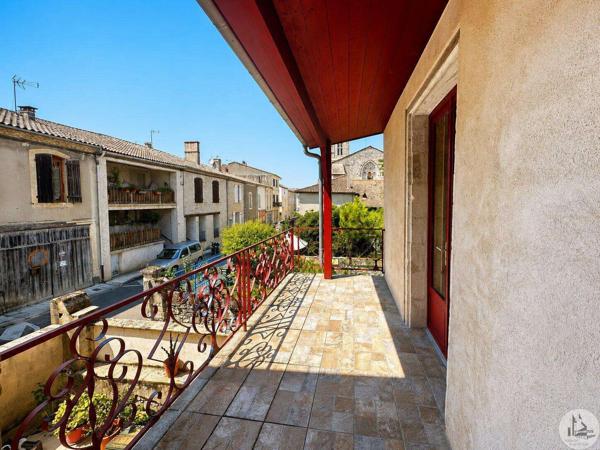 Maison de village rénovée avec cour