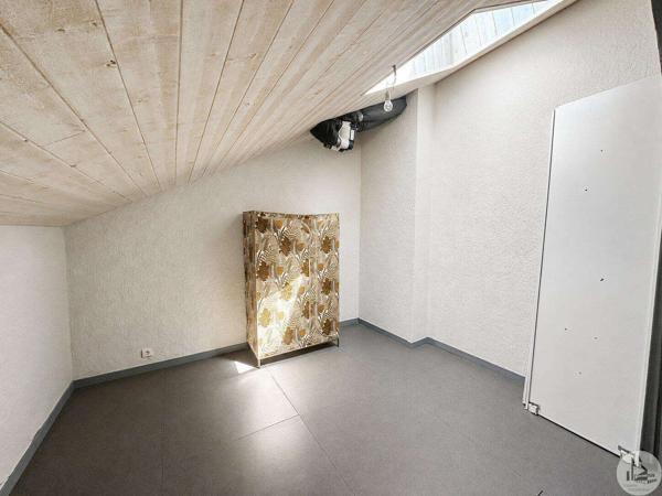 Maison de village rénovée avec cour