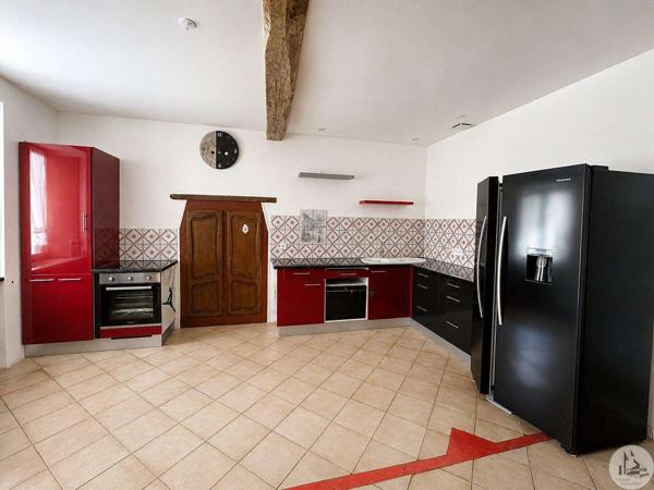 Maison de village rénovée avec cour