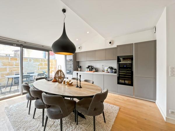 Appartement Bordeaux 4 pièce(s) 207 m2