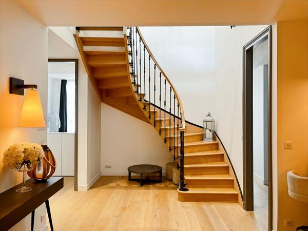 Appartement Bordeaux 4 pièce(s) 207 m2