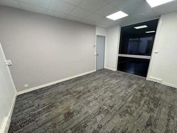 Bureau à Louer à VALENCIENNES 2000 €