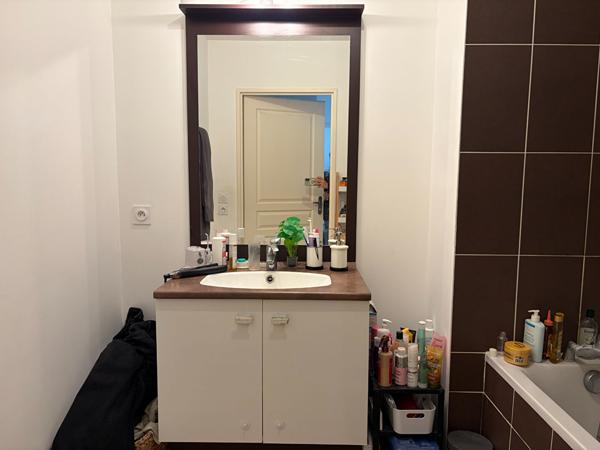 A louer - Appartement T3 avec balcon et place de parking - Angers secteur centre-ville