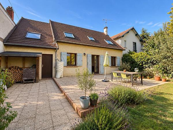 Maison Chatou 8 pièce(s) 140 m2 sur 538m² de terrain