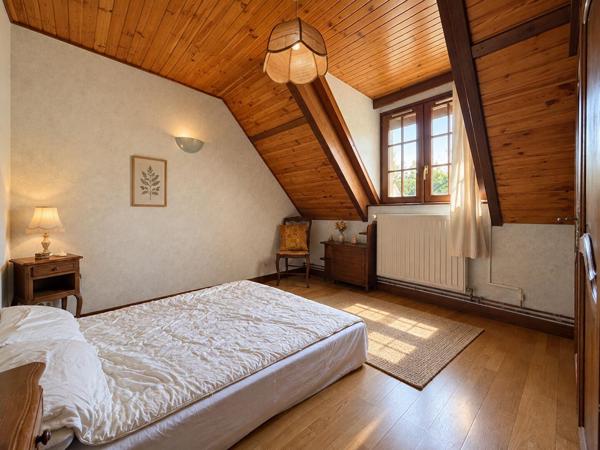 Maison Chatou 8 pièce(s) 140 m2 sur 538m² de terrain