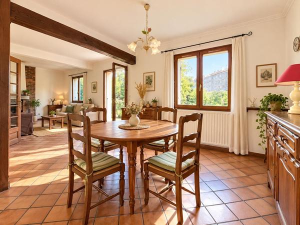 Maison Chatou 8 pièce(s) 140 m2 sur 538m² de terrain