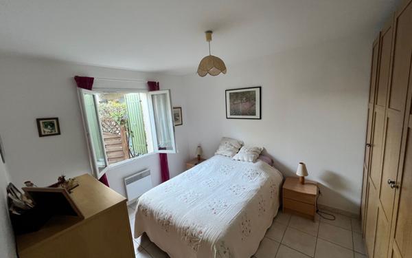 Maison à vendre    4 pièces •  Barjac