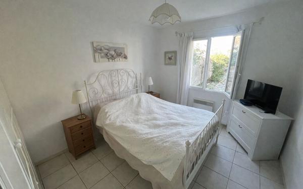 Maison à vendre    4 pièces •  Barjac