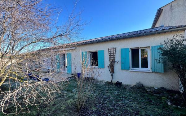 Maison à vendre    4 pièces •  Barjac