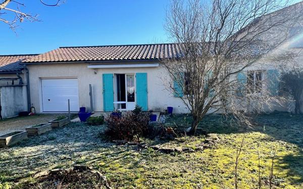 Maison à vendre    4 pièces •  Barjac