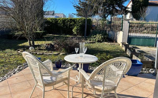 Maison à vendre    4 pièces •  Barjac